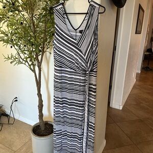 Lane Bryant plus size 14/16 1X Black and White Striped Maxi Dress